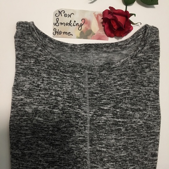 LIVE LOVE DREAM SZ SP GRAY RAGLAND SLEEVES NWOT - Picture 2 of 9